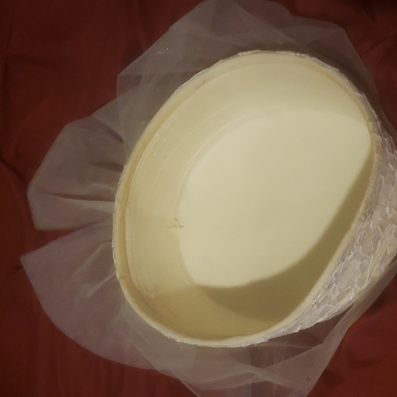 Hat - Picture 6 of 7